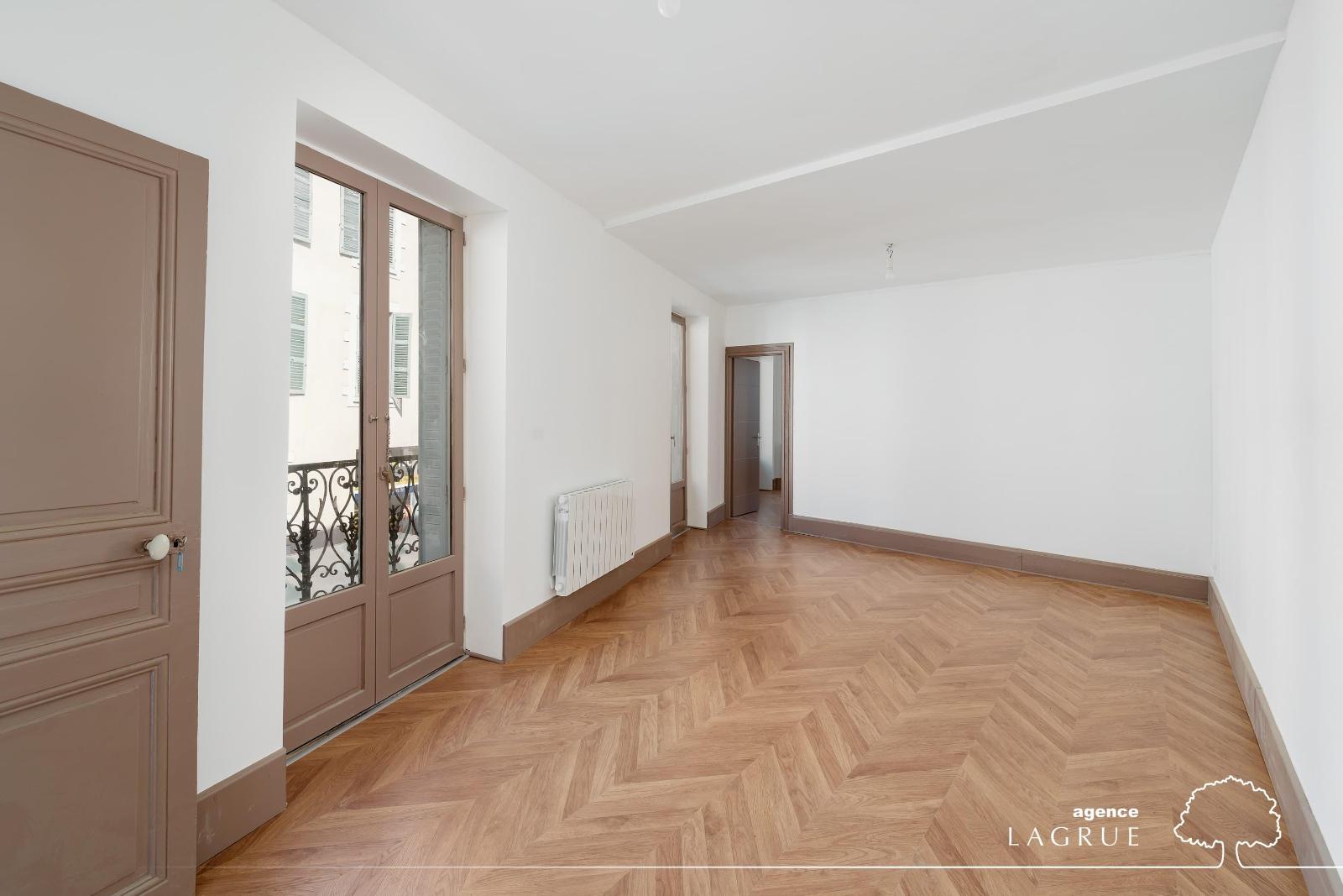 appartement 2 pièces - VICHY